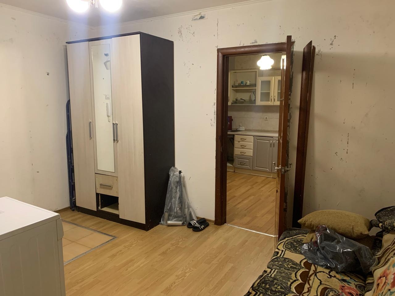 Просторная трехкомнатная квартира - фото 11