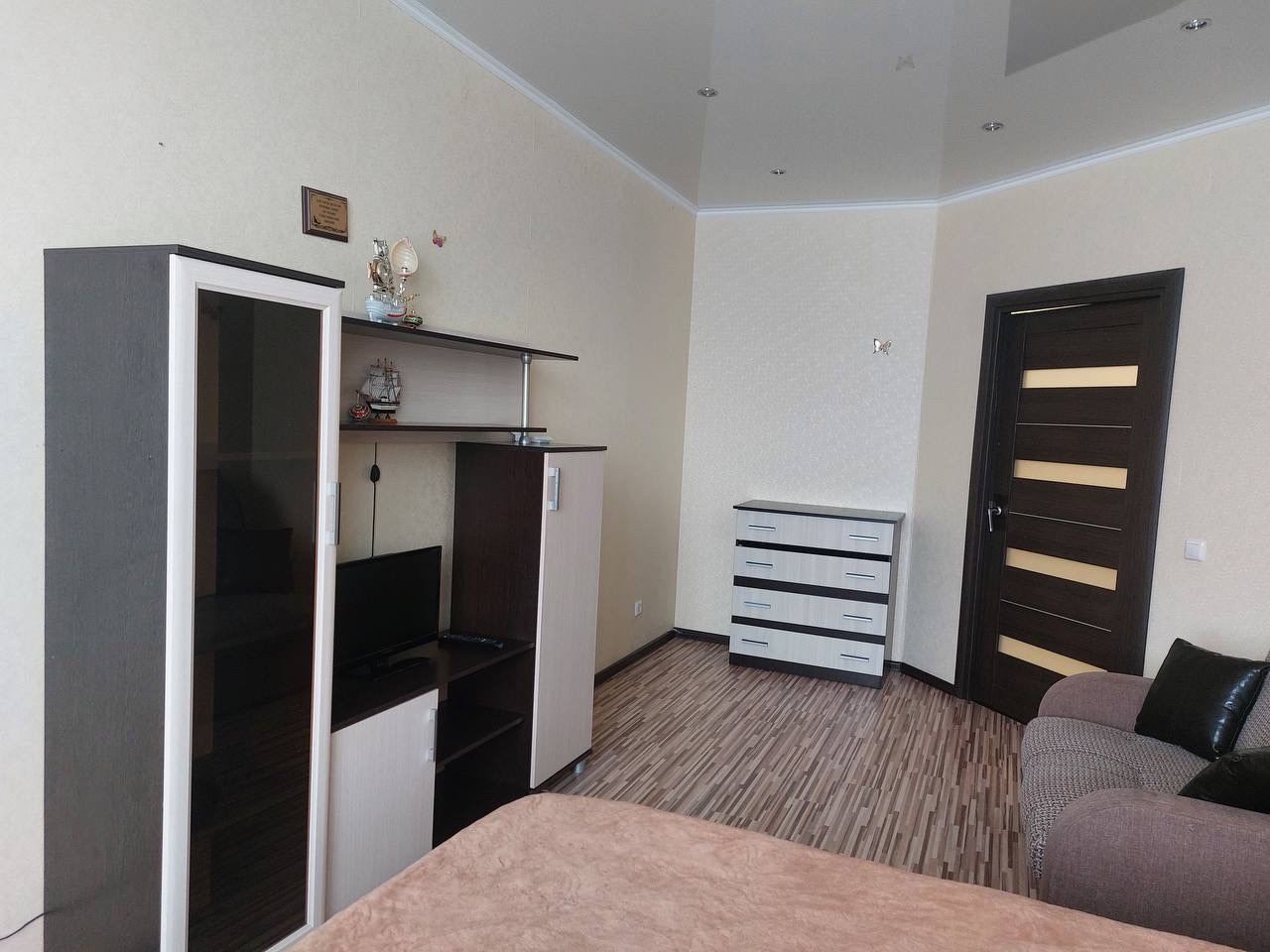 Сдается уютная крупногабаритная однокомнатная квартира - фото 8