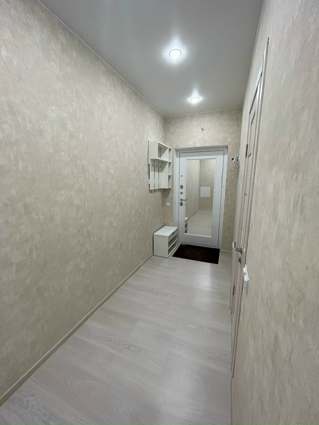 Сдается современная двухкомнатная квартира в спальном районе - фото 6