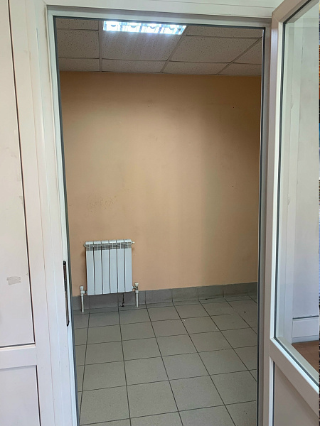 Продается коммерческое помещение - г. Псков, Яна Фабрициуса 5