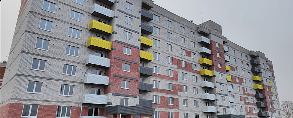Продается трехкомнатная квартира Александровский проезд 10