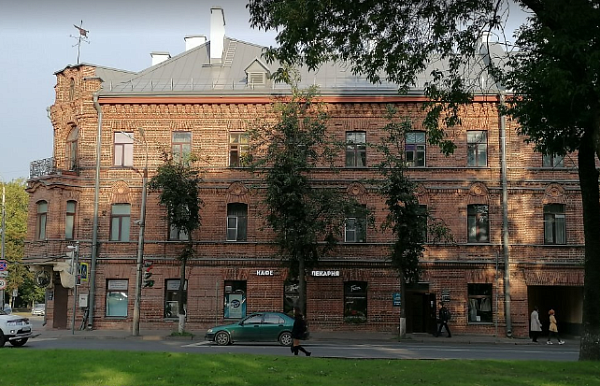 Продается однокомнатная квартира в центре города Пскова- Октябрьский проспект 22