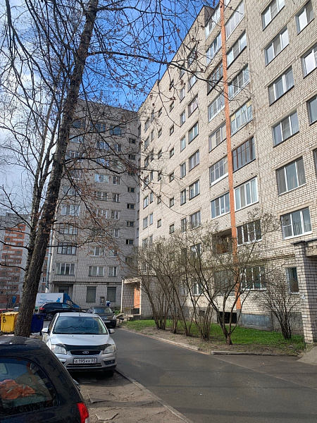 Трехкомнатная квартира на Труда 67