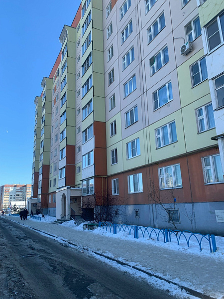 Квартира в прекрасном районе - Коммунальная 70